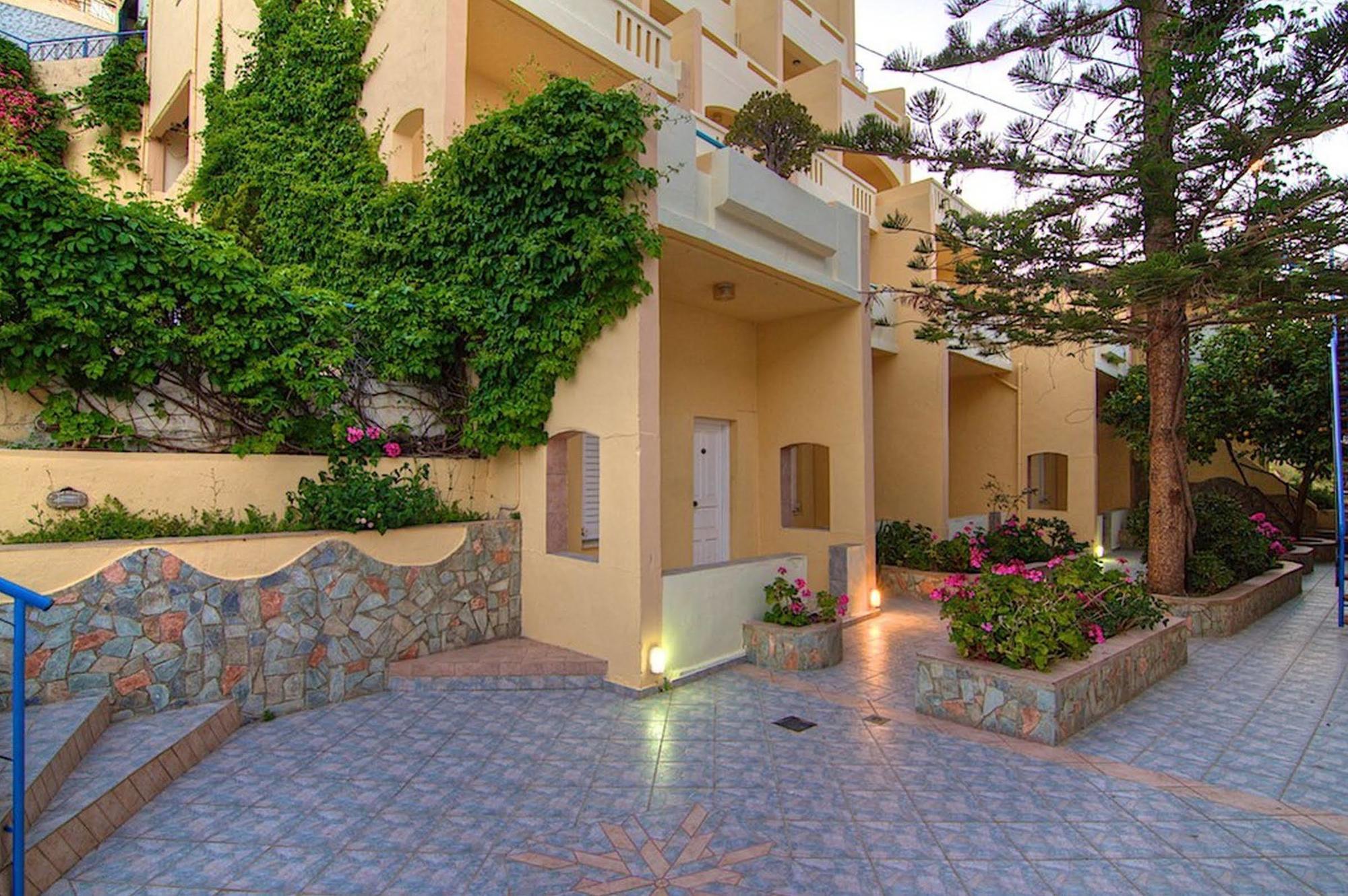 Aparthotel Athina Bali  Exterior photo